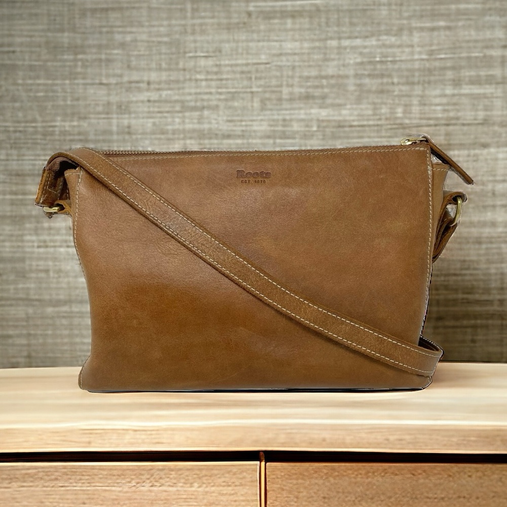 Roots Vintage Handcrafted Brown Natural Patina Leather Crossbody Bag